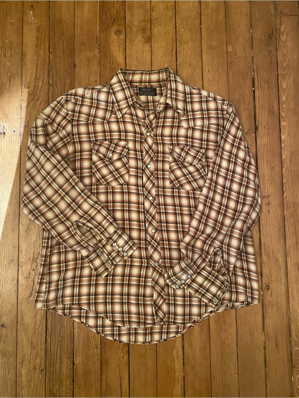 Men's Plaid Button-Up Shirt in Brown and Cream Pearl snap